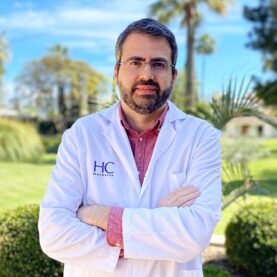 El Dr. Juan Manuel Segura Palacios at...