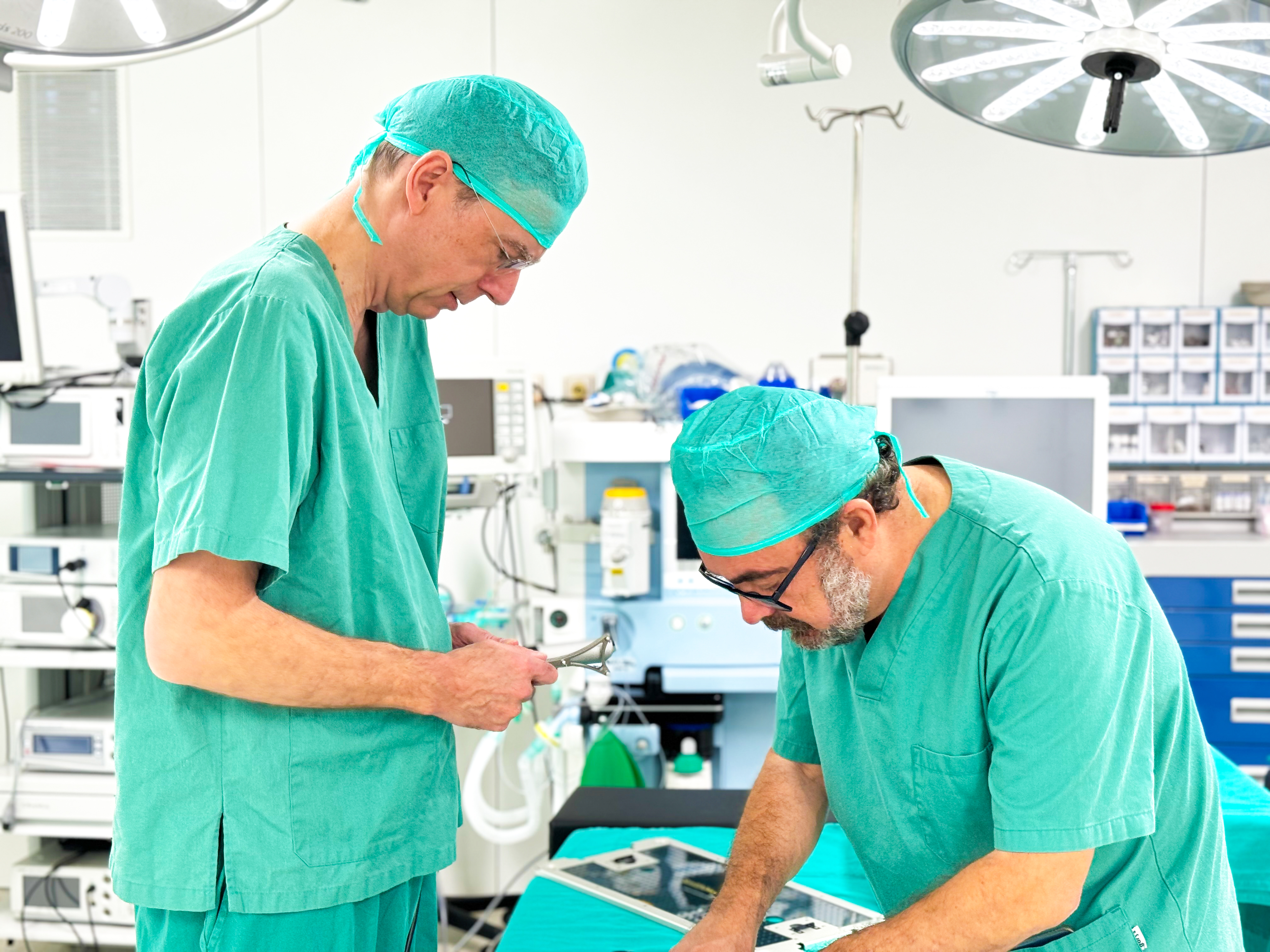 CORI: Precisión robótica + experiencia y habilidad del cirujano