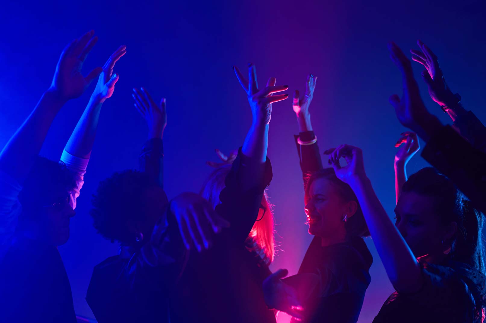 adolescentes de fiesta