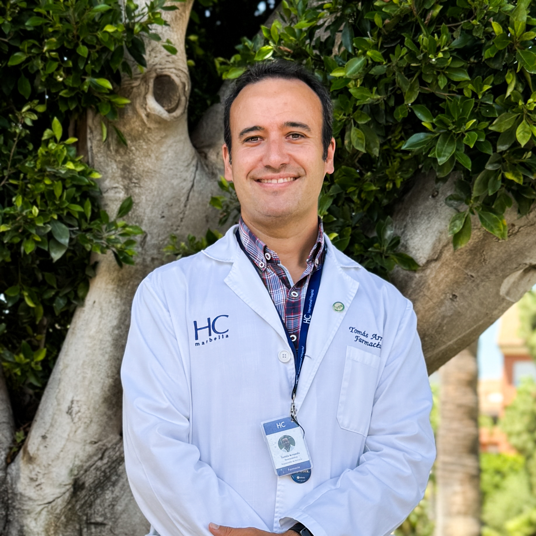 Dr. Tomás Arrazola
